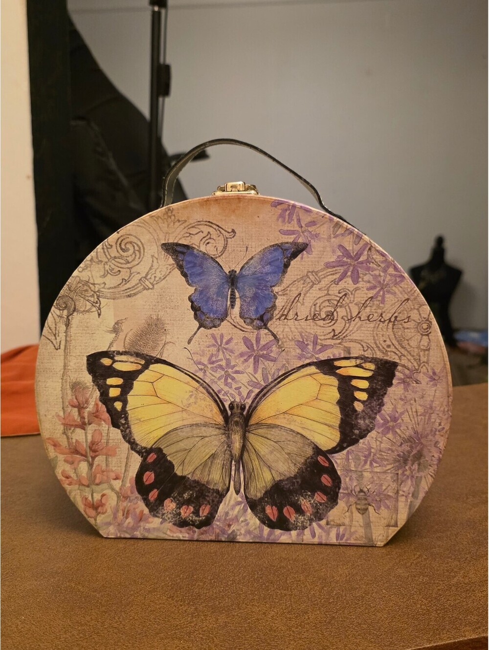 Susan Winget Butterfly Botanical Oval Keepsake Storage Box with Handle & Latch